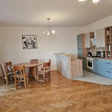 Apartamento Sea View Haven With Swimming Pool
